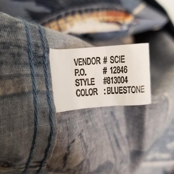 Magellan Sportswear Blue Fishing Buttondown Shirt - Picture 8 of 10